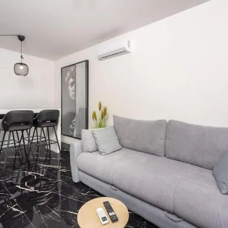 Hillside Apartamento